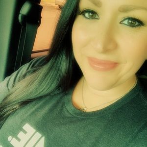 Meet your Posher, Marissa